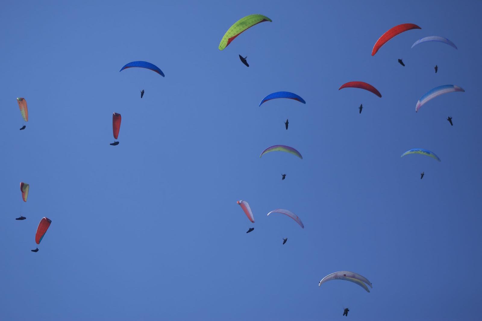 Paragliding in Pokhara — photo 3