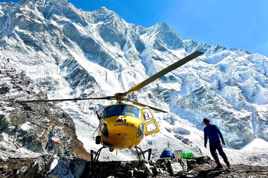 Everest Base Camp Helicopter Tour — photo 4