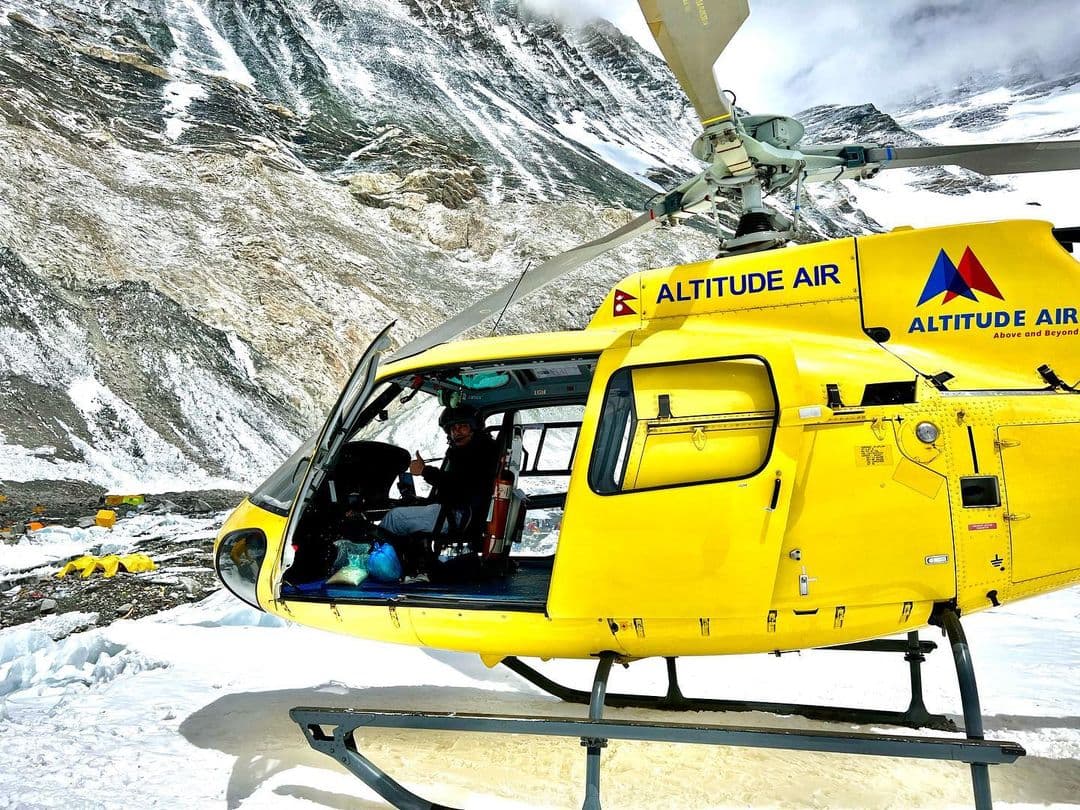 Everest Base Camp Helicopter Tour — photo 6