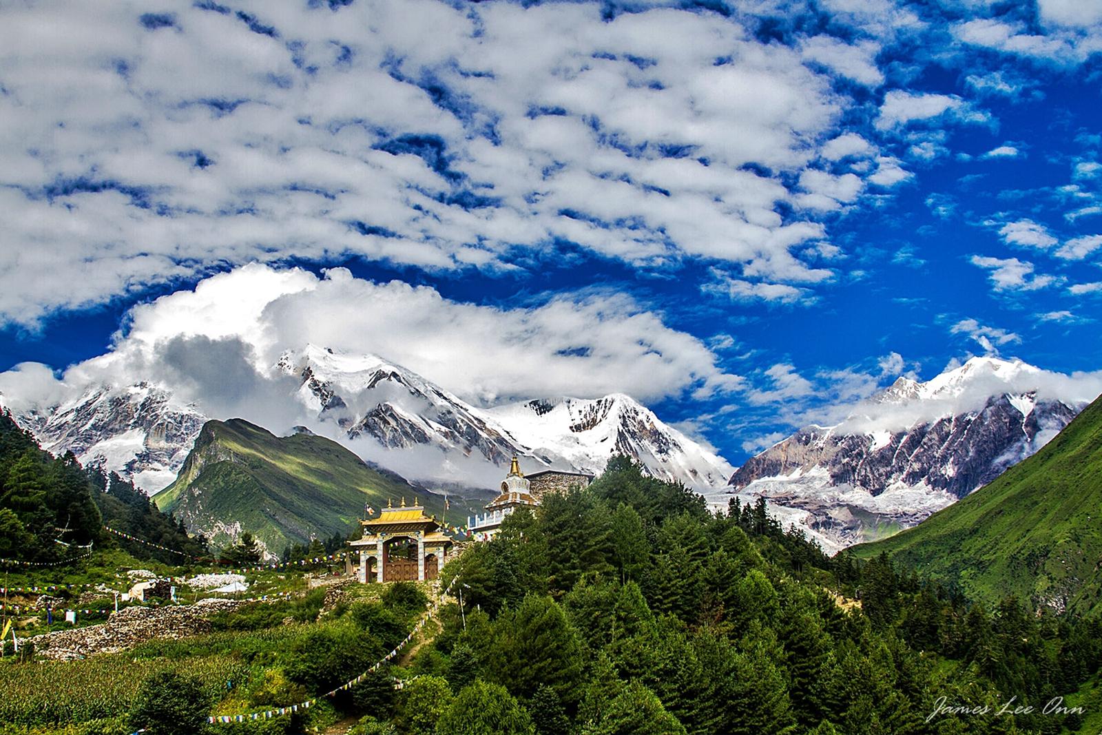 Tsum Valley And Ganesh Base Camp Trek