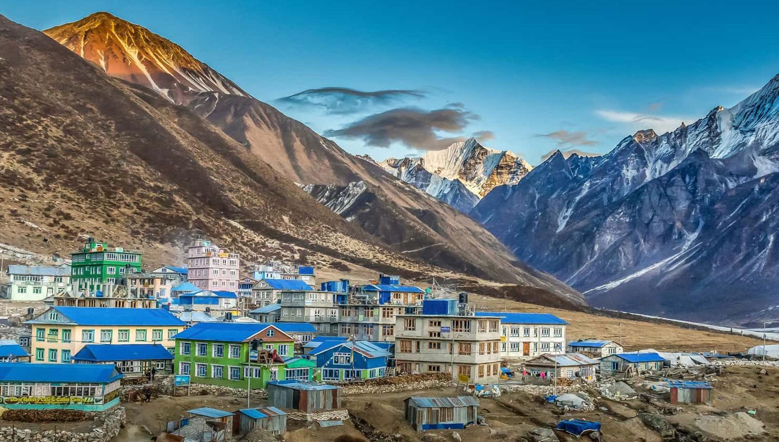 Langtang Valley Trek — 11 Days — photo 4