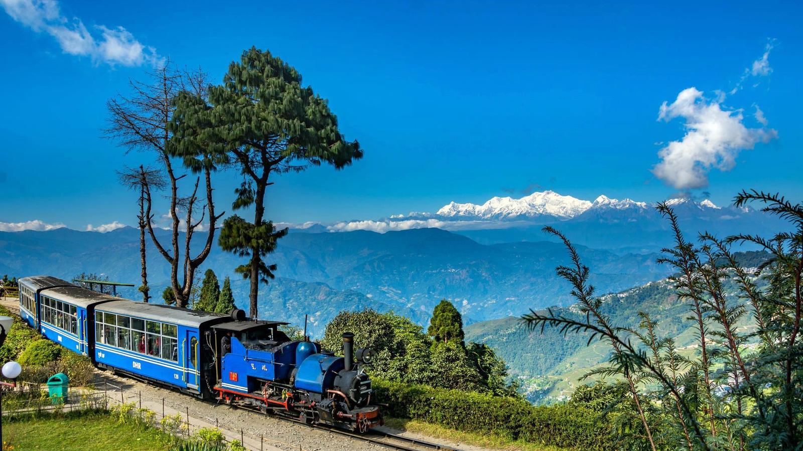 Nepal, Darjeeling and Sikkim Tour — photo 3