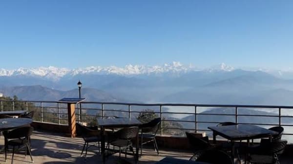 Sunrise Tour With Everest — photo 1