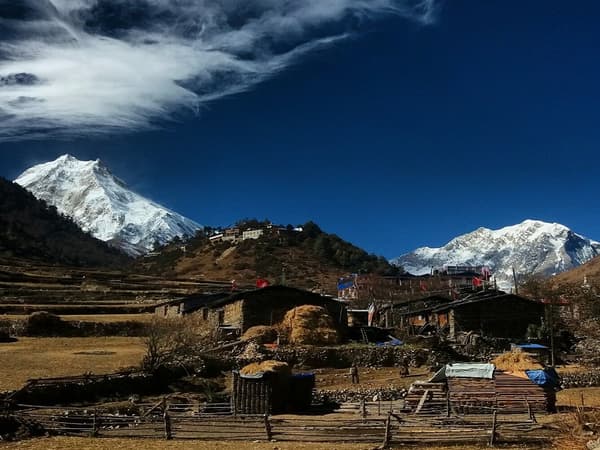 Manasal Larkya La Pass Trekking — photo 1