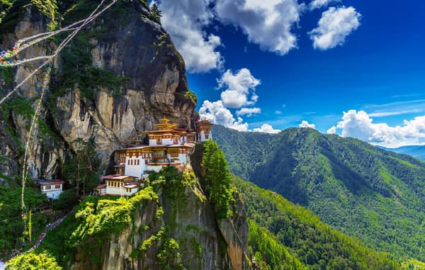 10 Days Bhutan Tour - Central Bhutan & the Bumthang Valleys — photo 2