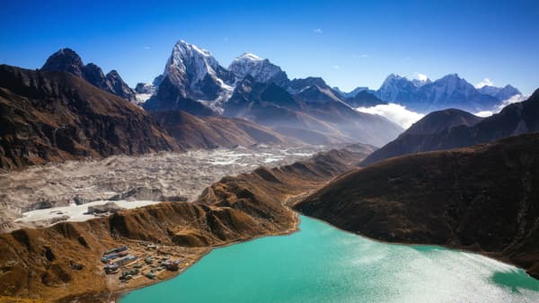 Gokyo Ri & Everest Base Camp Trek — 17 Days | Cost & Itinerary 2026 — photo 1