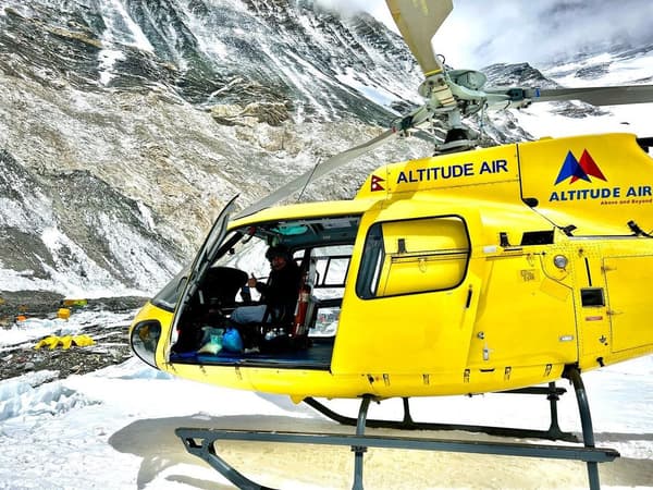 Everest Base Camp Helicopter Tour — photo 5