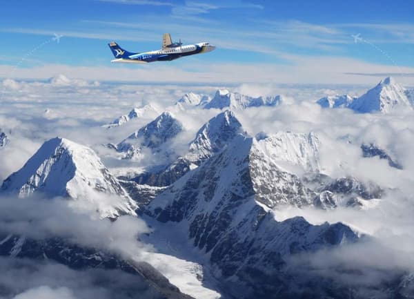 Daily Everest Scenic Flight with Airport Transfer — photo 1