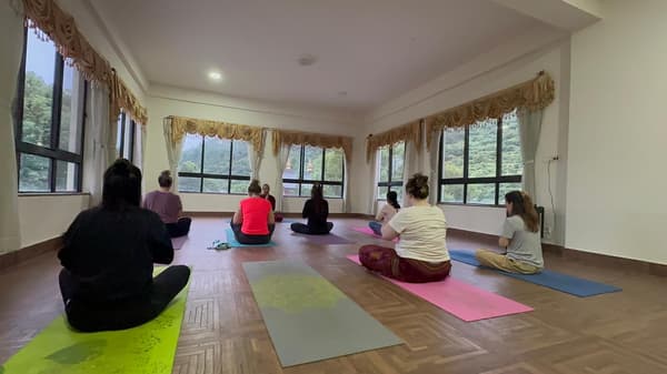 Nepal Yoga Adventure -  11 Days of Peace, Practice & Discovery — photo 2