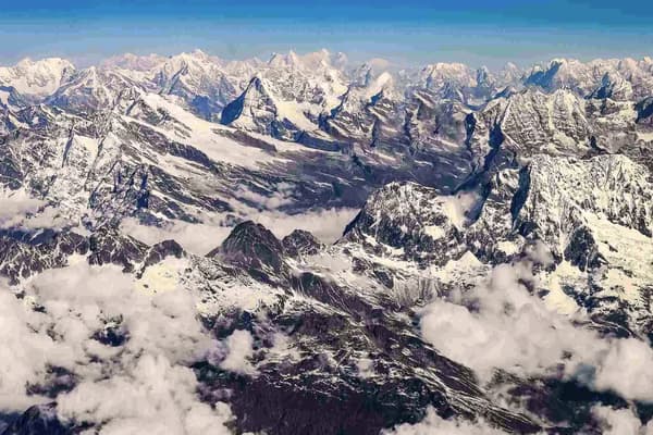 Lukla to Kathmandu Helicopter Flight — photo 2