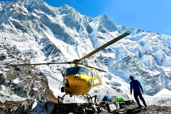 Everest Base Camp Trek with Helicopter Return β 12 Days 2026 β photo 1