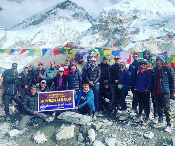 Solo Trekking vs.. Guided Trekking in Nepal—Pros and Cons