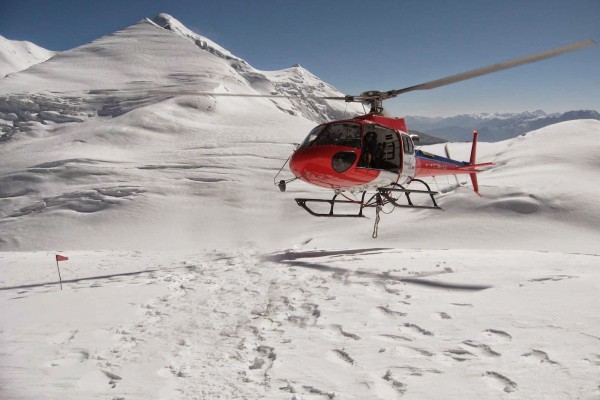 Explore Nepal (Kathmandu-Pokhara-Chitwan-Australian Camp) With Everest Scenic Flight and Annapurna Base Camp Heli Tour